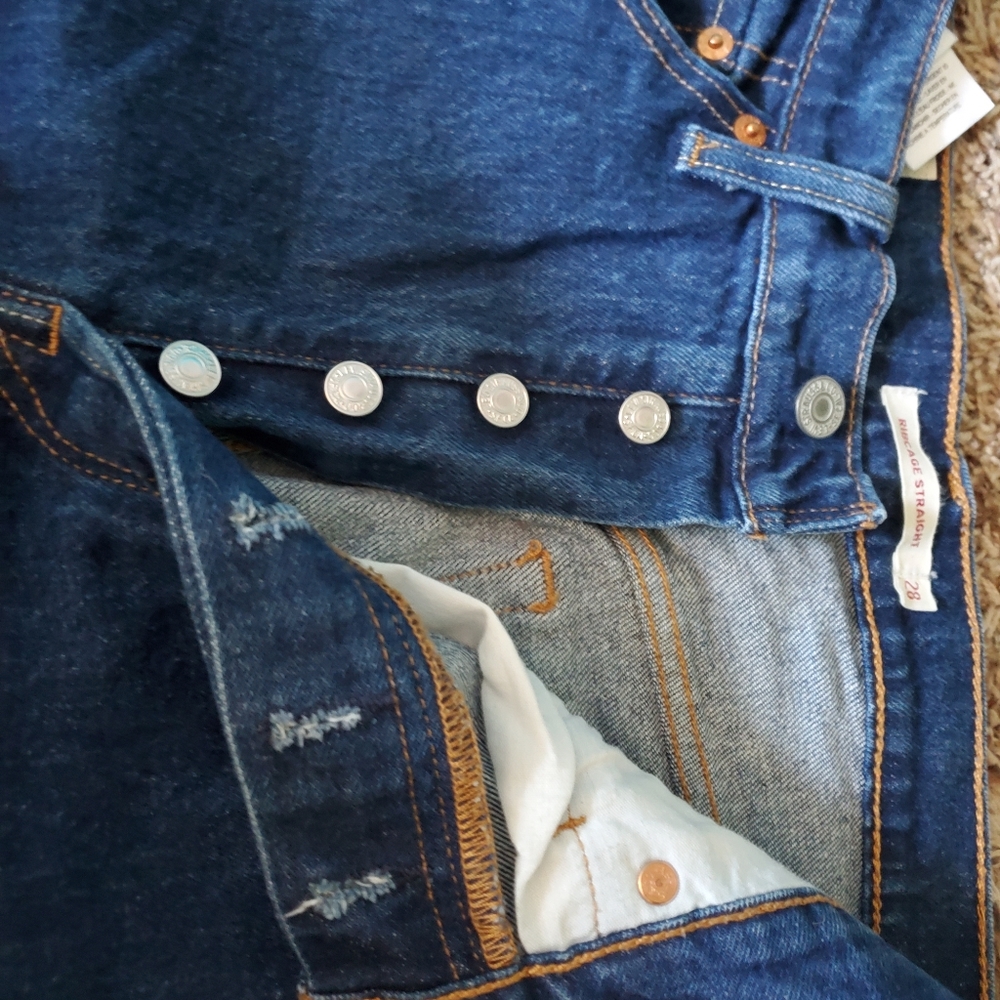 Levi's Ribcage Jeans